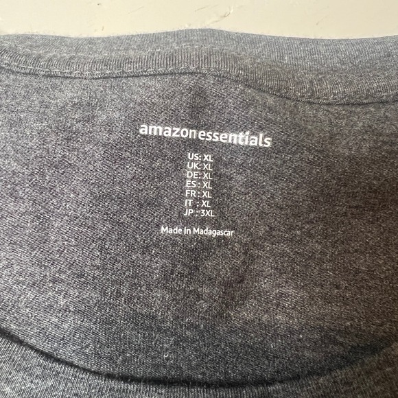 Amazon Essentials Women's XL Dark Gray Long Sleeve Top Cleanfit Minimal - Picture 5 of 8